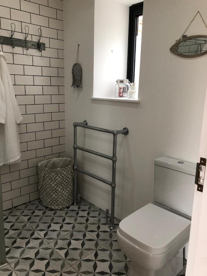 Beautiful Coastal Cottage In 피텐윔 외부 사진