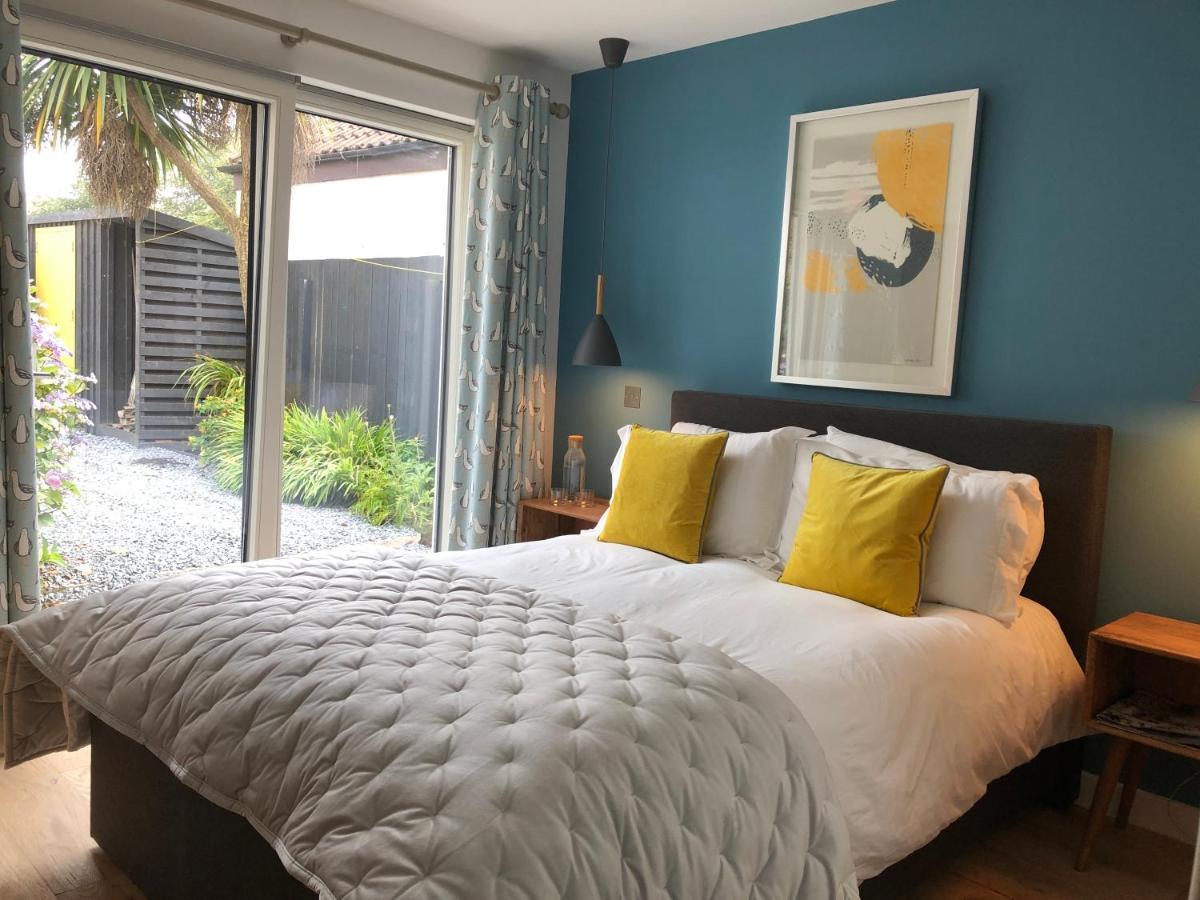 Beautiful Coastal Cottage In 피텐윔 외부 사진